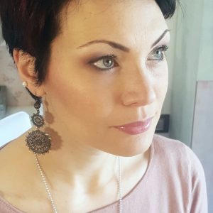 modella self make-up modella self make-up