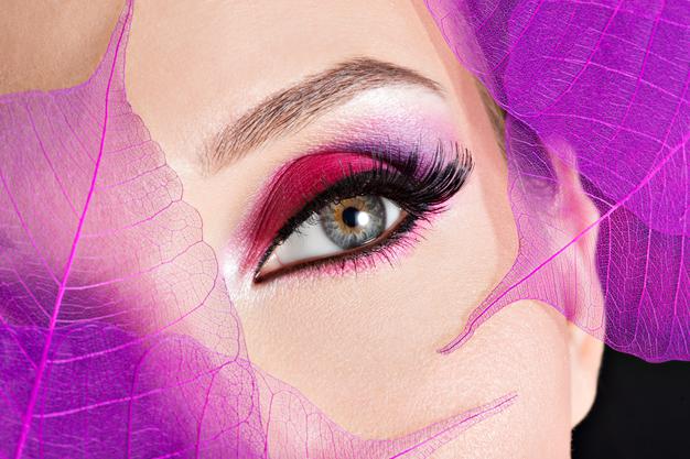 closeup-female-eye-with-beautiful-fashion-bright-pink-makeup_186202-8754